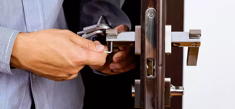 Commercial Door Lock Repair Bend