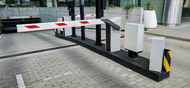 Custom Gate Design & Integration Bend